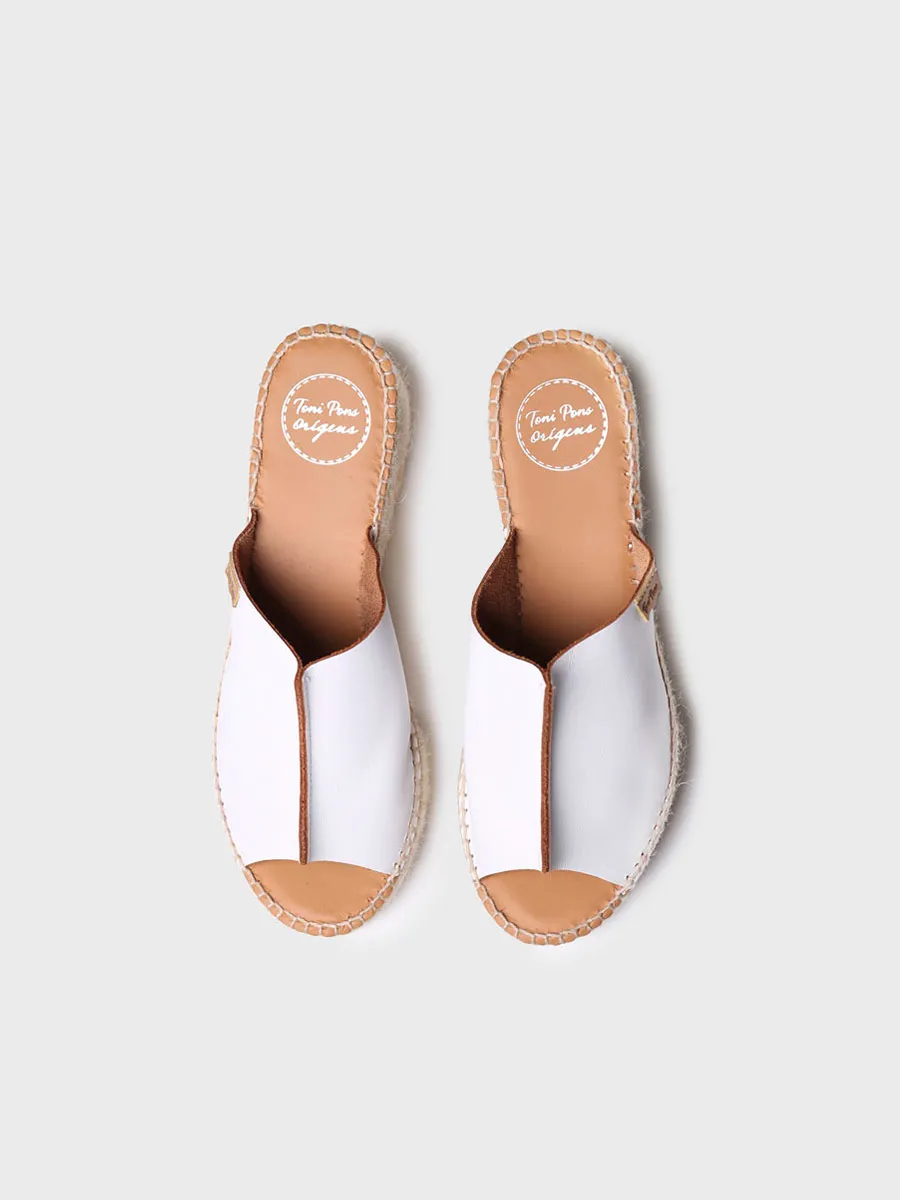 Alpargata de piel destalonada en color Blanco | IVONNE - Image 3