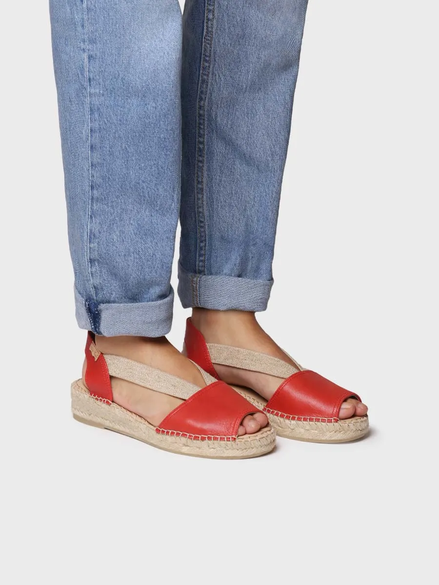 Alpargata de mujer en piel con cuña y elásticos para un calce más ancho | TALA - Image 6